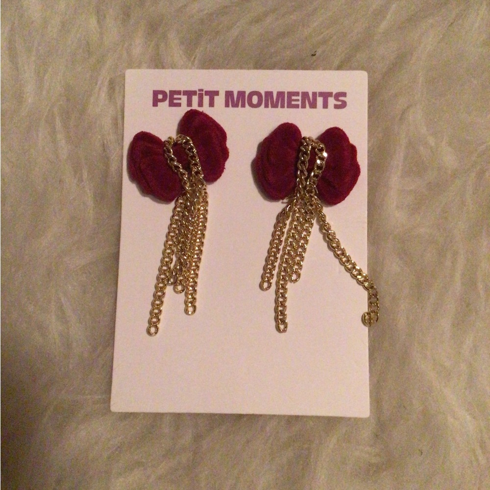 NEW! Petit moments velvet bow drop earrings
